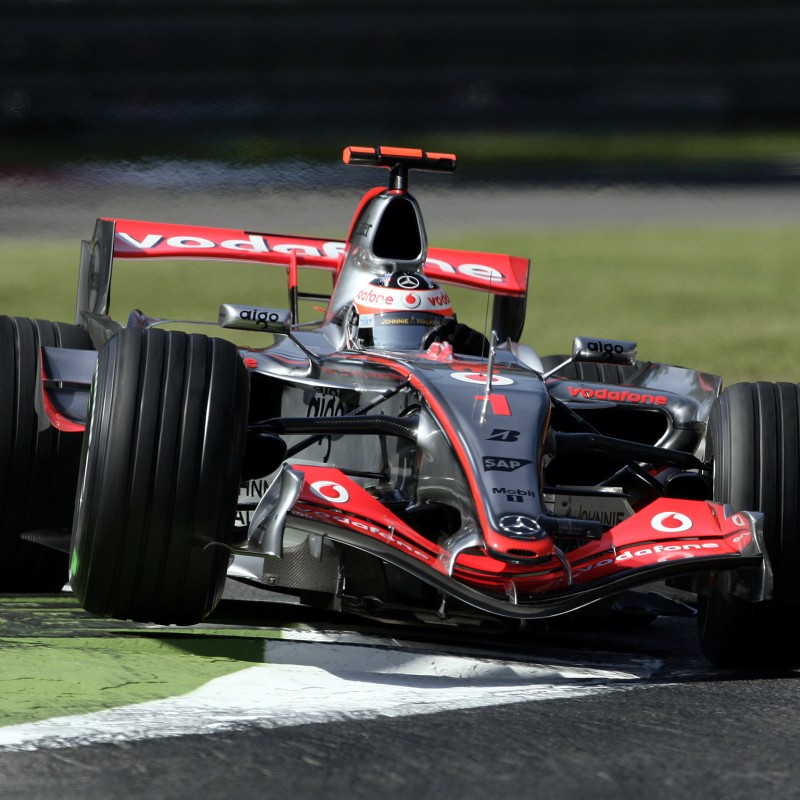 Mercedes et McLaren PrÃ©parent le Grand Prix de Hongrie